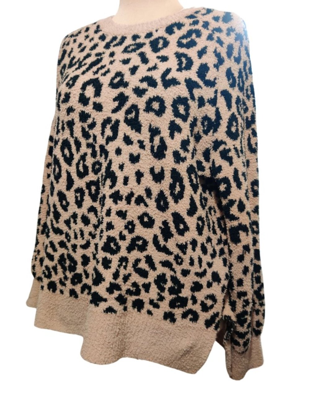 Joyspun Sweater Plus Size XL 16 18  Leopard Print Cozy Pullover Mob Wife Soft - Picture 4 of 12